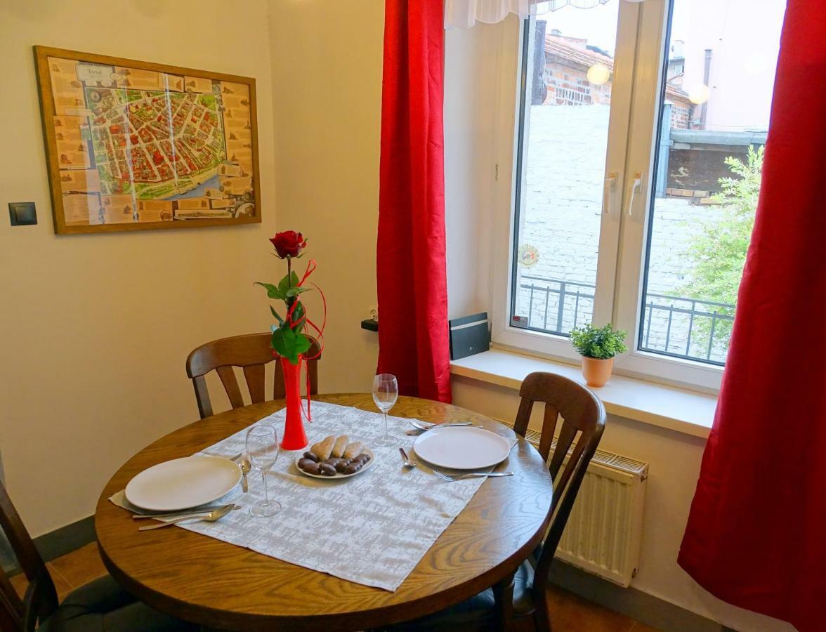Mur 4 - Apartament Z Patio Torun Exterior photo